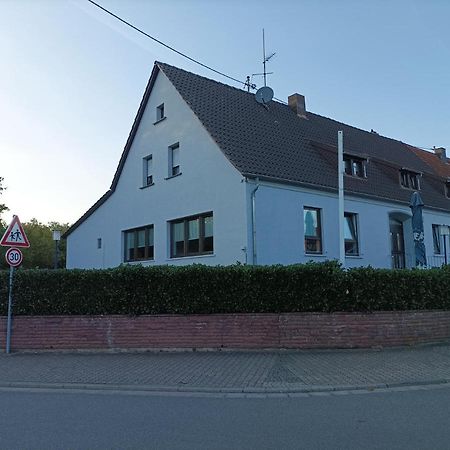 Gaststaette Molitor Appartement Saarlouis Buitenkant foto