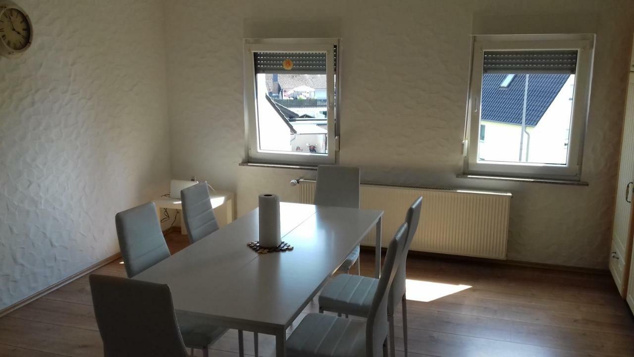 Gaststaette Molitor Appartement Saarlouis Buitenkant foto